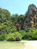 หาดไร่เลย์ หาดไร่เลย์ตะวันออก อ่าวไร่เลย์ตะวันออก อ.เมือง จ.กระบี่ 